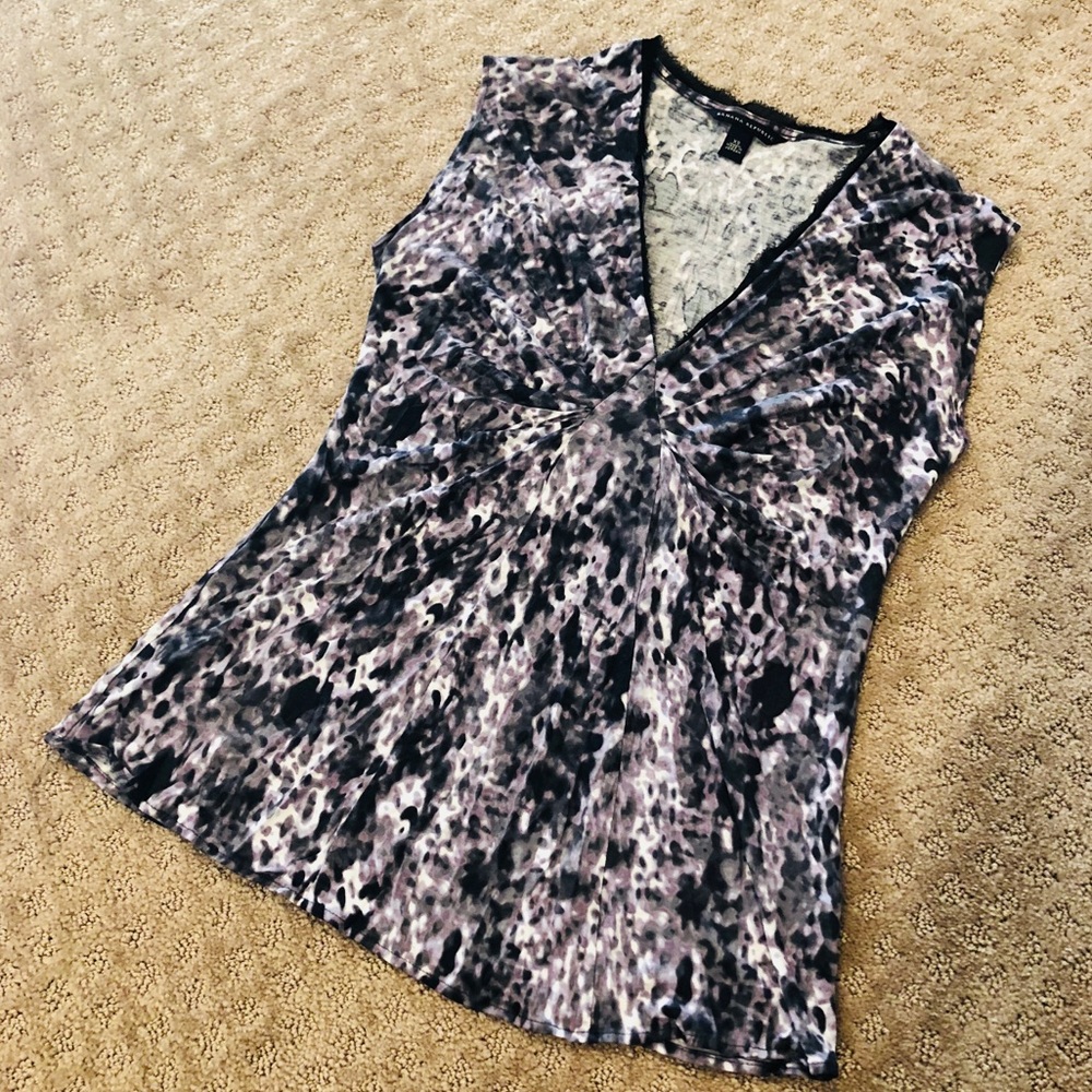 Sleeveless purple and black top
